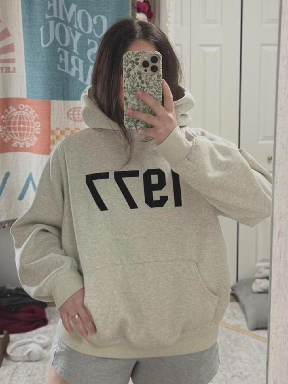Essentials 1977 grey white hoodie sweatshirt